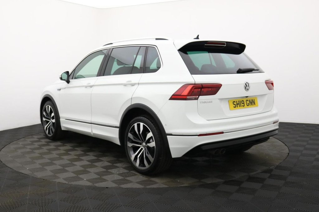 USED 2019 19 VOLKSWAGEN TIGUAN 2.0 TDI R-Line Tech SUV 5dr Diesel Manual Euro 6 (s/s) (150 ps) Pan Roof, Car Play, Sat Nav