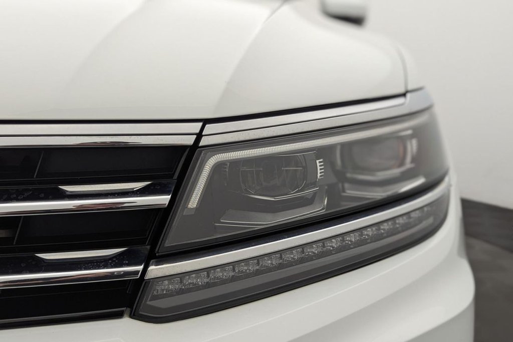 USED 2019 19 VOLKSWAGEN TIGUAN 2.0 TDI R-Line Tech SUV 5dr Diesel Manual Euro 6 (s/s) (150 ps) Pan Roof, Car Play, Sat Nav