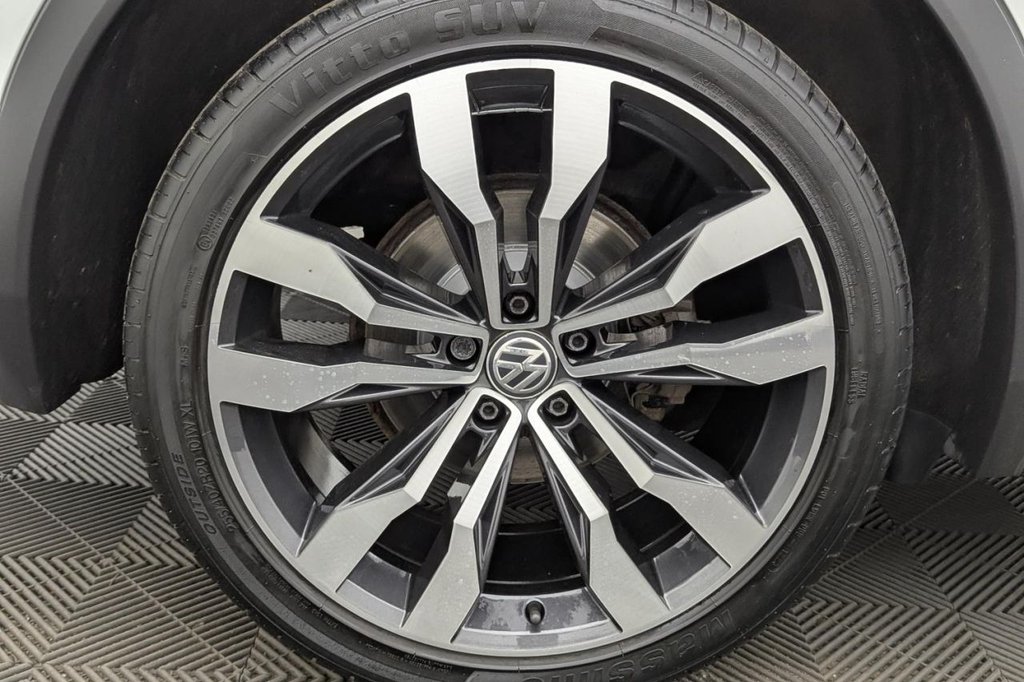 USED 2019 19 VOLKSWAGEN TIGUAN 2.0 TDI R-Line Tech SUV 5dr Diesel Manual Euro 6 (s/s) (150 ps) Pan Roof, Car Play, Sat Nav
