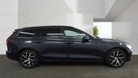 USED 2019 69 VOLVO V60 2.0 D4 Momentum Plus Estate 5dr Diesel Manual Euro 6 (s/s) (190 ps) 2 KEYS / LONG MOT