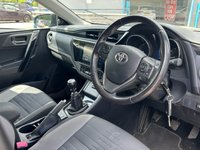 USED 2015 65 TOYOTA AURIS 1.6 D-4D Design Hatchback 5dr Diesel Manual Euro 6 (s/s) (112 ps) 
