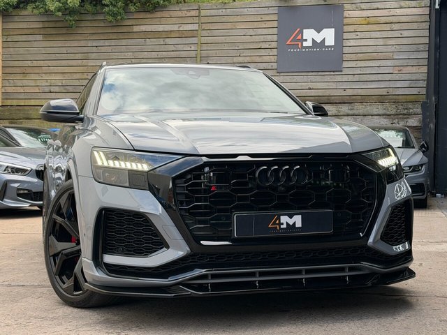 View our AUDI RSQ8