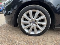 USED 2015 65 VOLVO V40 2.0 D4 SE Lux Nav Hatchback 5dr Diesel Manual Euro 6 (s/s) (190 ps) 2 Owners * Last since 2016 * FSH * Cambelt done! * ULEZ