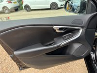 USED 2015 65 VOLVO V40 2.0 D4 SE Lux Nav Hatchback 5dr Diesel Manual Euro 6 (s/s) (190 ps) 2 Owners * Last since 2016 * FSH * Cambelt done! * ULEZ