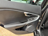 USED 2015 65 VOLVO V40 2.0 D4 SE Lux Nav Hatchback 5dr Diesel Manual Euro 6 (s/s) (190 ps) 2 Owners * Last since 2016 * FSH * Cambelt done! * ULEZ