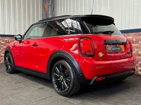 USED 2022 72 MINI Electric Hatch Cooper SE 32.6kWh Level 3 Hatchback 3dr Electric Auto (184 ps) PAN ROOF - HEATED SEATS - NAV