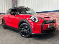 USED 2022 72 MINI Electric Hatch Cooper SE 32.6kWh Level 3 Hatchback 3dr Electric Auto (184 ps) PAN ROOF - HEATED SEATS - NAV