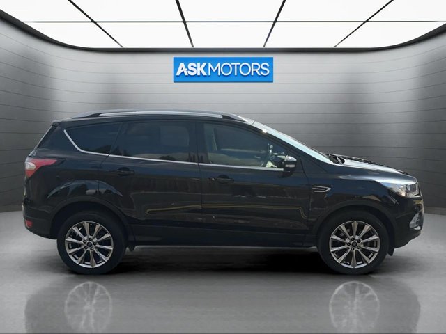 View our FORD KUGA