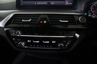 USED 2022 72 BMW 5 SERIES 2.0 520d MHT M Sport Steptronic Euro 6 (s/s) 4dr Reverse Camera, Heated Seats,