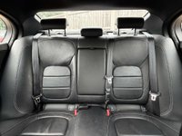 USED 2018 18 JAGUAR XE 2.0 XE R-Sport i Auto 4dr Sat Nav Parking Camera