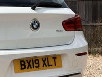 USED 2019 19 BMW 1 SERIES 1.5 118i Sport 5dr One Owner Sat Nav