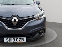 USED 2019 19 RENAULT KADJAR 1.3 TCe Dynamique Nav SUV 5dr Petrol Manual Euro 6 (s/s) (140 ps) 