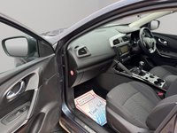 USED 2019 19 RENAULT KADJAR 1.3 TCe Dynamique Nav SUV 5dr Petrol Manual Euro 6 (s/s) (140 ps) 