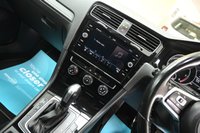 USED 2020 69 VOLKSWAGEN GOLF 2.0 TDI R-Line Hatchback 5dr Diesel DSG Euro 6 (s/s) (150 ps) +FREE 6 MONTHS NATIONWIDE WARRANTY+