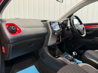 USED 2019 69 TOYOTA AYGO 1.0 VVT-i x-trend 5dr Petrol x-shift automatic 