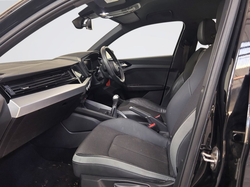 2022 Audi A1 — image 4