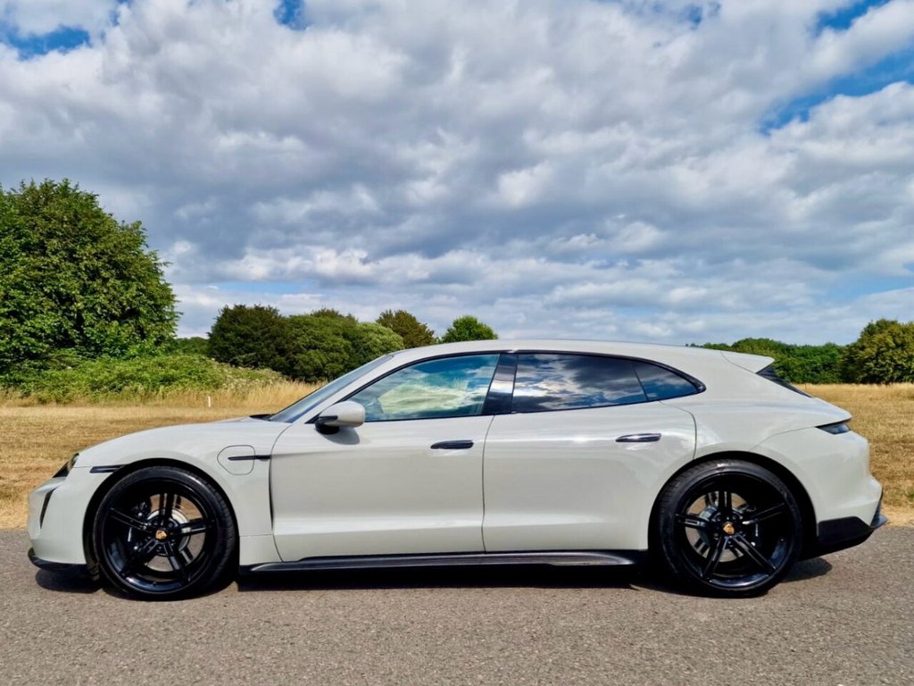 USED 2023 23 PORSCHE TAYCAN Performance Plus 93.4kWh 4S Sport Turismo 5dr Electric Auto 4WD (11kW Charger) (571 ps) FINANCE AVAILABLE