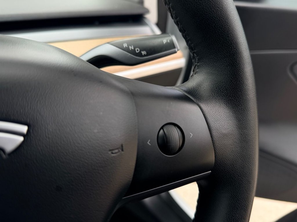 USED 2020 20 TESLA Model 3 Standard Range Plus Saloon 4dr Electric Auto RWD (241 bhp) 1 Owner|Adaptive Cruise|Sun Roof|360 View Reversing Camera|