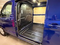 USED 2016 16 FORD TRANSIT CUSTOM 2.2 TDCi 290 Limited Panel Van 5dr Diesel Manual L1 H1 (186 g/km, 123 bhp) 