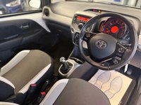 USED 2017 17 TOYOTA AYGO 1.0 VVT-i x-play Hatchback 5dr Petrol Manual Euro 6 (68 ps) 