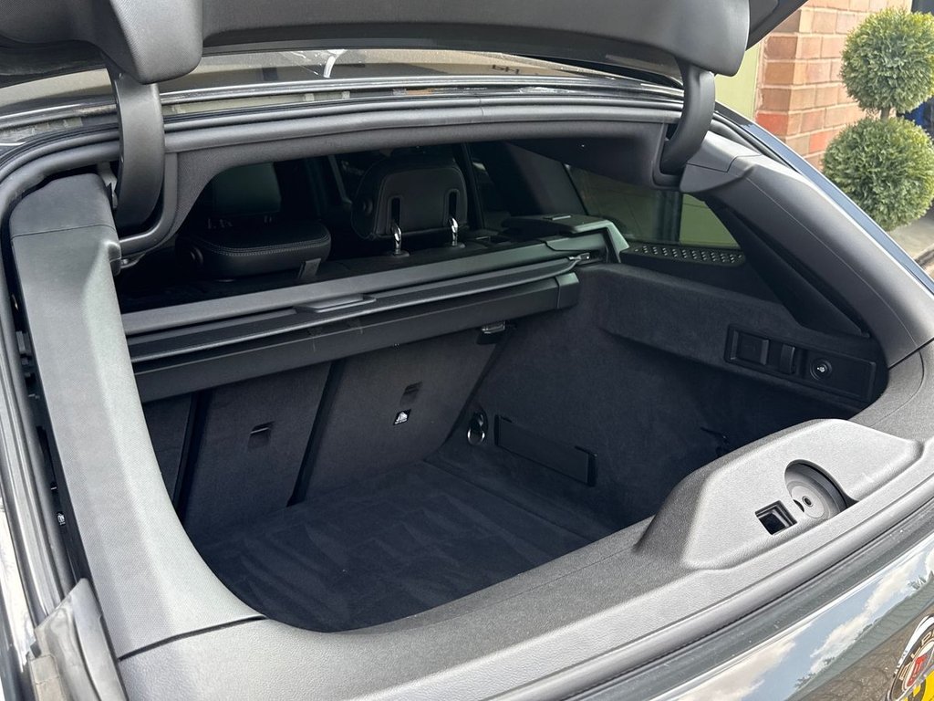 USED 2021 71 BMW ALPINA D3 3.0d MHT S Touring Switchtronic AWD Euro 6 (s/s) 5dr STUNNING COLOUR|PANORAMIC ROOF