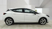 USED 2021 21 VAUXHALL ASTRA 1.2 Turbo SRi Nav Hatchback 5dr Petrol Manual Euro 6 (s/s) (110 ps) 2 KEYS+2 FORMER KEEPERS+AIRCON+PARK CONTROL+BLUETOOTH+MEDIA+NAV+ALLOYS+USB+DAB+CRUISE+CLIMATE+HEATED FRONT SEATS+HPI CLEAR