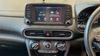 USED 2018 68 HYUNDAI KONA 1.0 T-GDi Blue Drive SE SUV 5dr Petrol Manual Euro 6 (s/s) (120 ps) EXCELLENT HISTORY+CAR PLAY