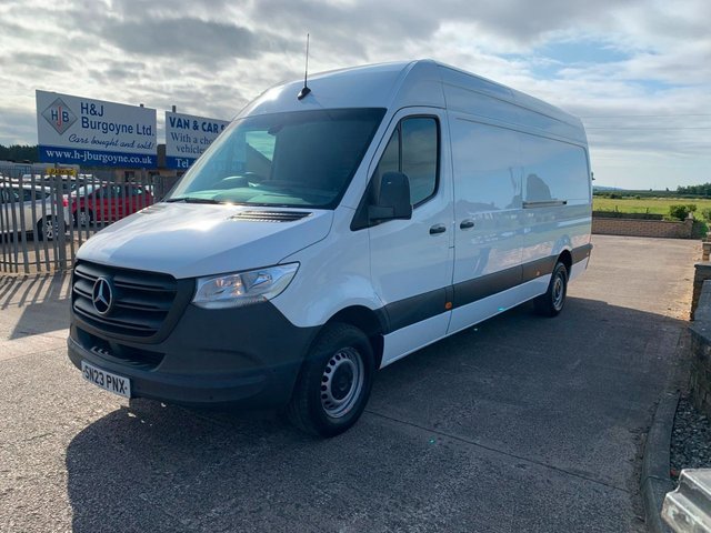 View our MERCEDES-BENZ SPRINTER