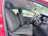 USED 2015 15 RENAULT CLIO 0.9 TCe Dynamique MediaNav 5dr Hatch Petrol Manual Euro 5**&pound;20 R/TAX** **LOW MILEAGE**LADY OWNER 6yrs**&pound;20 R/TAX**SAT NAV**