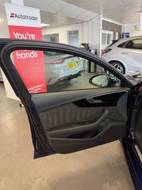 USED 2020 20 AUDI A4 2.0 TFSI 35 Black Edition Saloon 4dr Petrol S Tronic Euro 6 (s/s) (150 ps) NAV! CAMERA! HEATED SEATS!