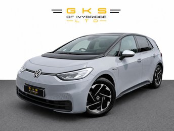View our VOLKSWAGEN ID.3