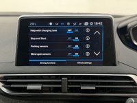 USED 2018 18 PEUGEOT 5008 1.6 THP Allure SUV 5dr Petrol EAT Euro 6 (s/s) (165 ps) 