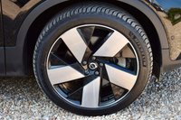 USED 2023 23 VOLVO C40 Twin Recharge 82kWh Ultimate SUV 5dr Electric Auto AWD (408 ps) 