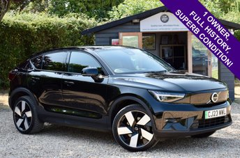 2023 VOLVO C40