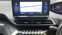 USED 2021 71 PEUGEOT 5008 1.2 PureTech Allure SUV 5dr Petrol Manual Euro 6 (s/s) (130 ps) 