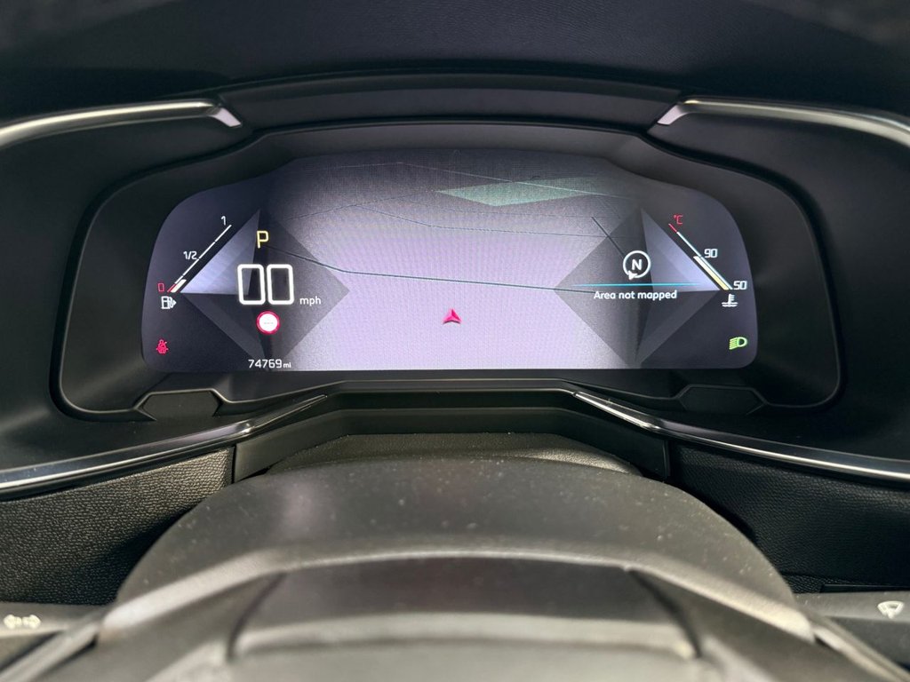 USED 2019 19 DS AUTOMOBILES DS 7 CROSSBACK 1.6 PureTech GPF Prestige Crossback 5dr Petrol EAT8 Euro 6 (s/s) (225 ps) APPLE CARPLAY+ R/CAMERA+NAV+XENON