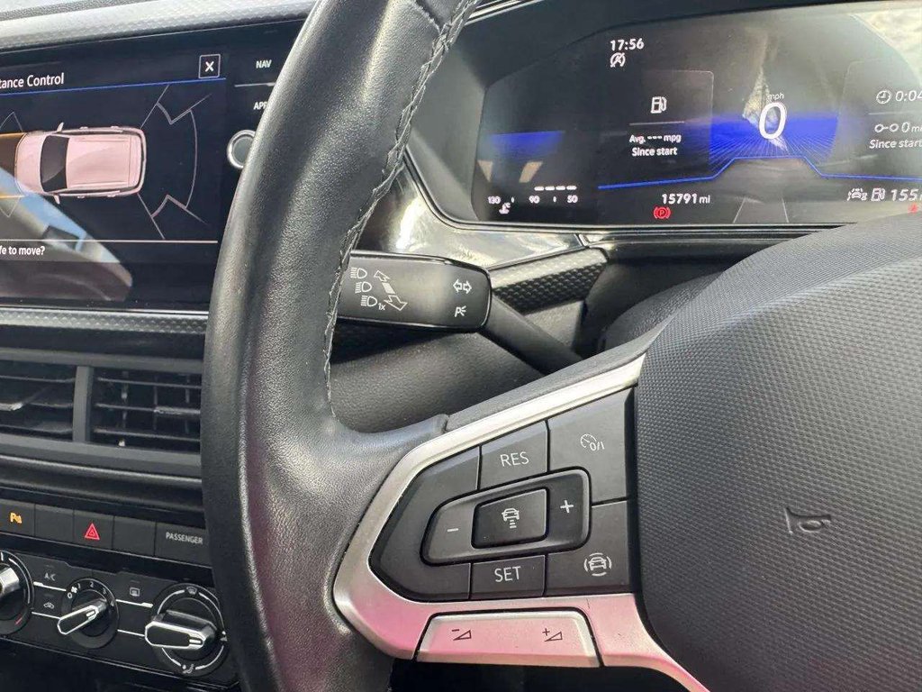 2023 Volkswagen T-Cross — image 6