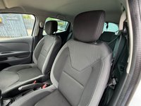 USED 2018 Y RENAULT CLIO 0.9 TCe Iconic Hatchback 5dr Petrol Manual Euro 6 (s/s) (75 ps) 