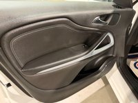 USED 2017 17 VAUXHALL ZAFIRA TOURER 1.4i Turbo SRi Nav MPV 5dr Petrol Manual Euro 6 (140 ps) 