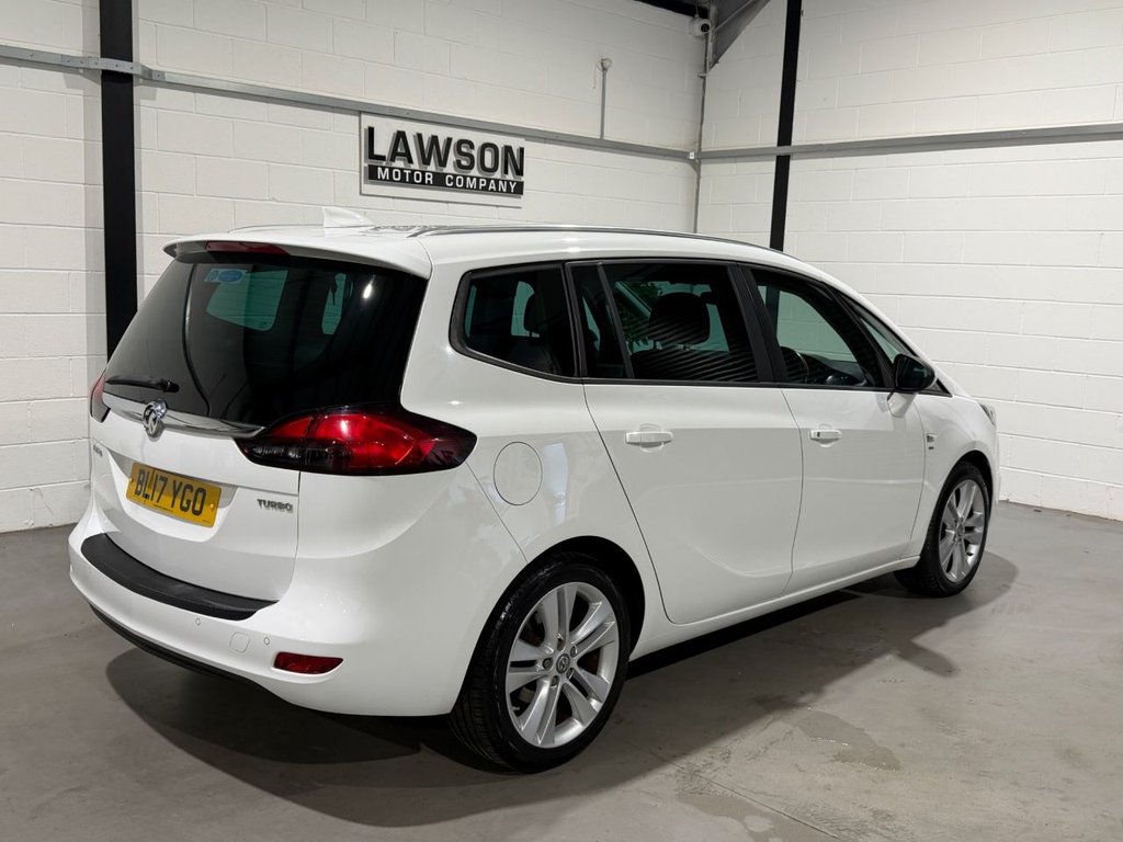 USED 2017 17 VAUXHALL ZAFIRA TOURER 1.4i Turbo SRi Nav MPV 5dr Petrol Manual Euro 6 (140 ps) 