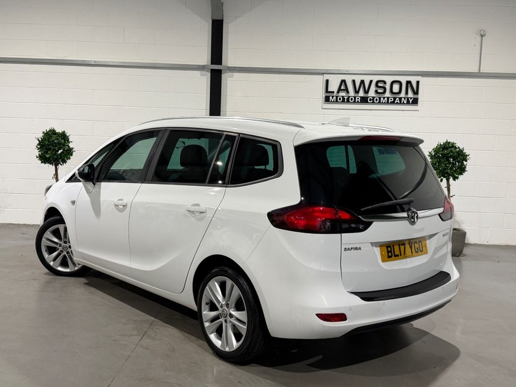 USED 2017 17 VAUXHALL ZAFIRA TOURER 1.4i Turbo SRi Nav MPV 5dr Petrol Manual Euro 6 (140 ps) 
