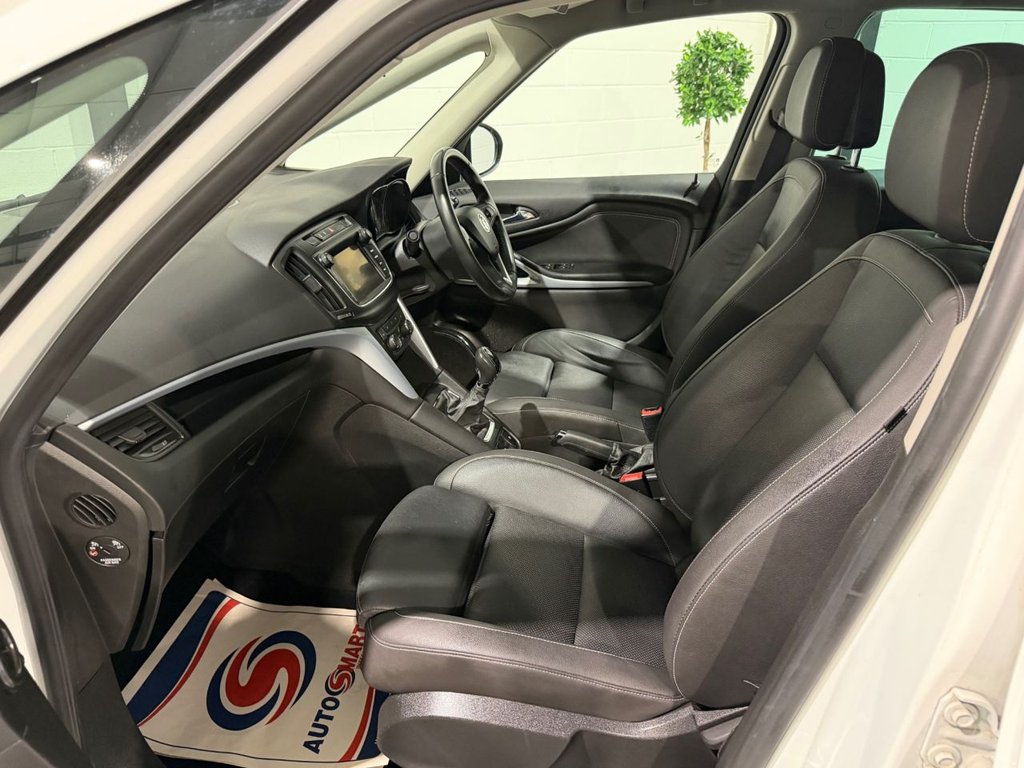 USED 2017 17 VAUXHALL ZAFIRA TOURER 1.4i Turbo SRi Nav MPV 5dr Petrol Manual Euro 6 (140 ps) 