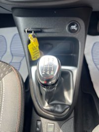 USED 2017 67 RENAULT CAPTUR 0.9 TCe ENERGY Dynamique S Nav SUV 5dr Petrol Manual Euro 6 (s/s) (90 ps) 