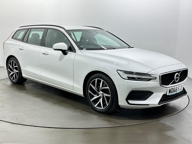 View our Volvo V60 2.0 T5 Momentum Auto Euro 6 (s/s) 5dr