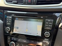 USED 2015 15 NISSAN QASHQAI 1.5 dCi Acenta+ 2WD Euro 5 (s/s) 5dr GLASSROOF-360 CAM-SAT NAV