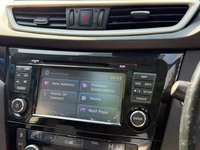 USED 2015 15 NISSAN QASHQAI 1.5 dCi Acenta+ 2WD Euro 5 (s/s) 5dr GLASSROOF-360 CAM-SAT NAV
