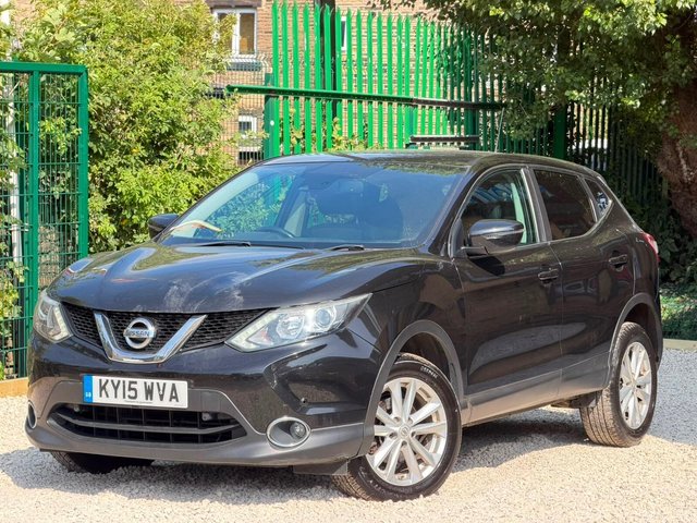 View our NISSAN QASHQAI