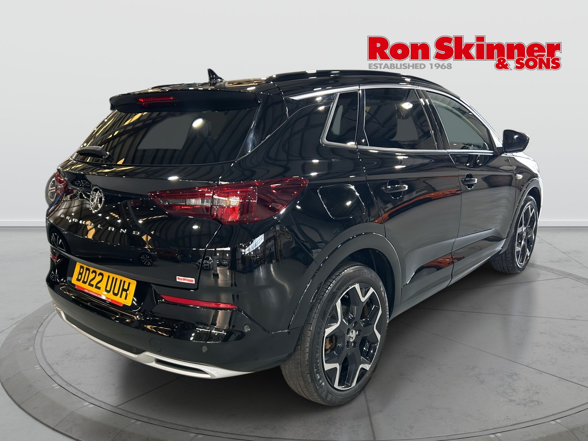 2022 Vauxhall Grandland — image 4