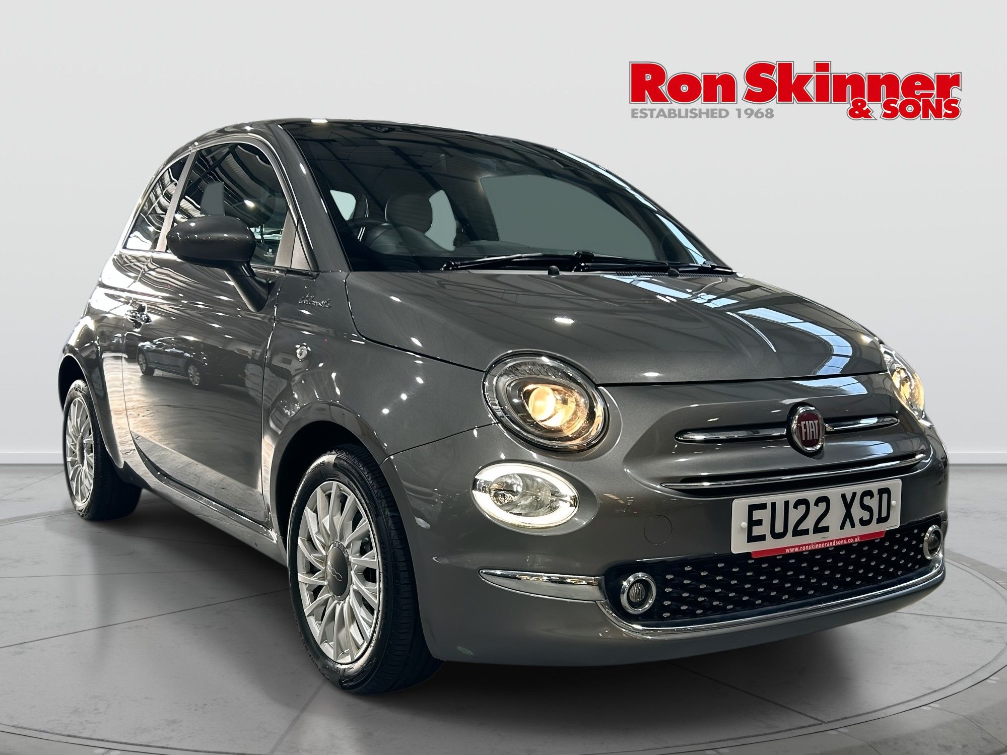 2022 Fiat 500 — image 1
