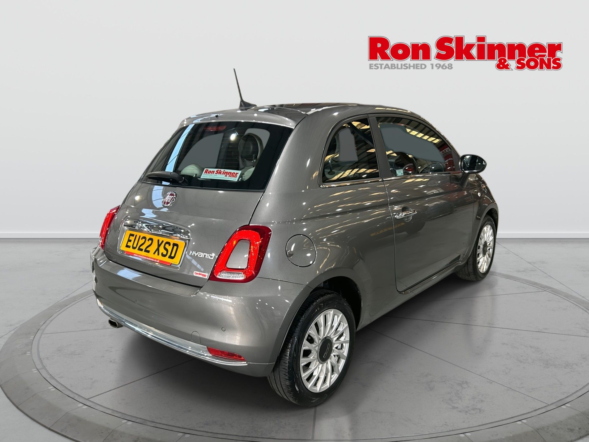 2022 Fiat 500 — image 3